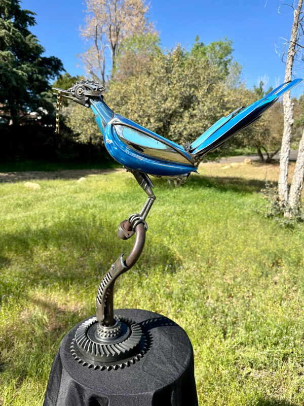 "On the Hunt" Roadrunner Sculpture
